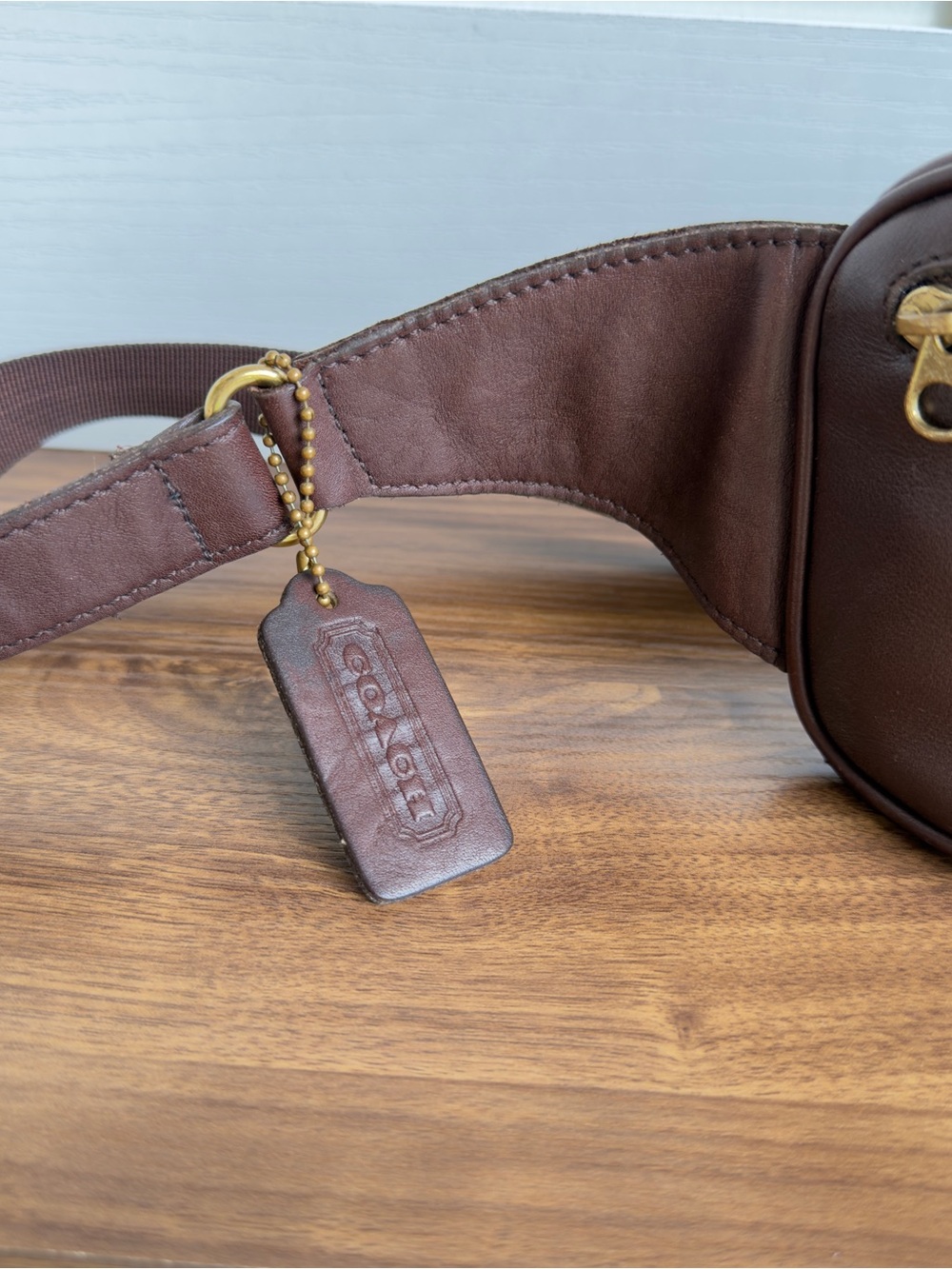 Vintage Coach Canteen Waist
Fanny Pack Brown Leather Bag
#0515 XS/S USA 90's - Picture 7 of 9